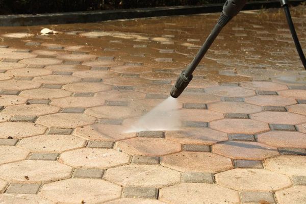 Pavement Pressure Cleaning